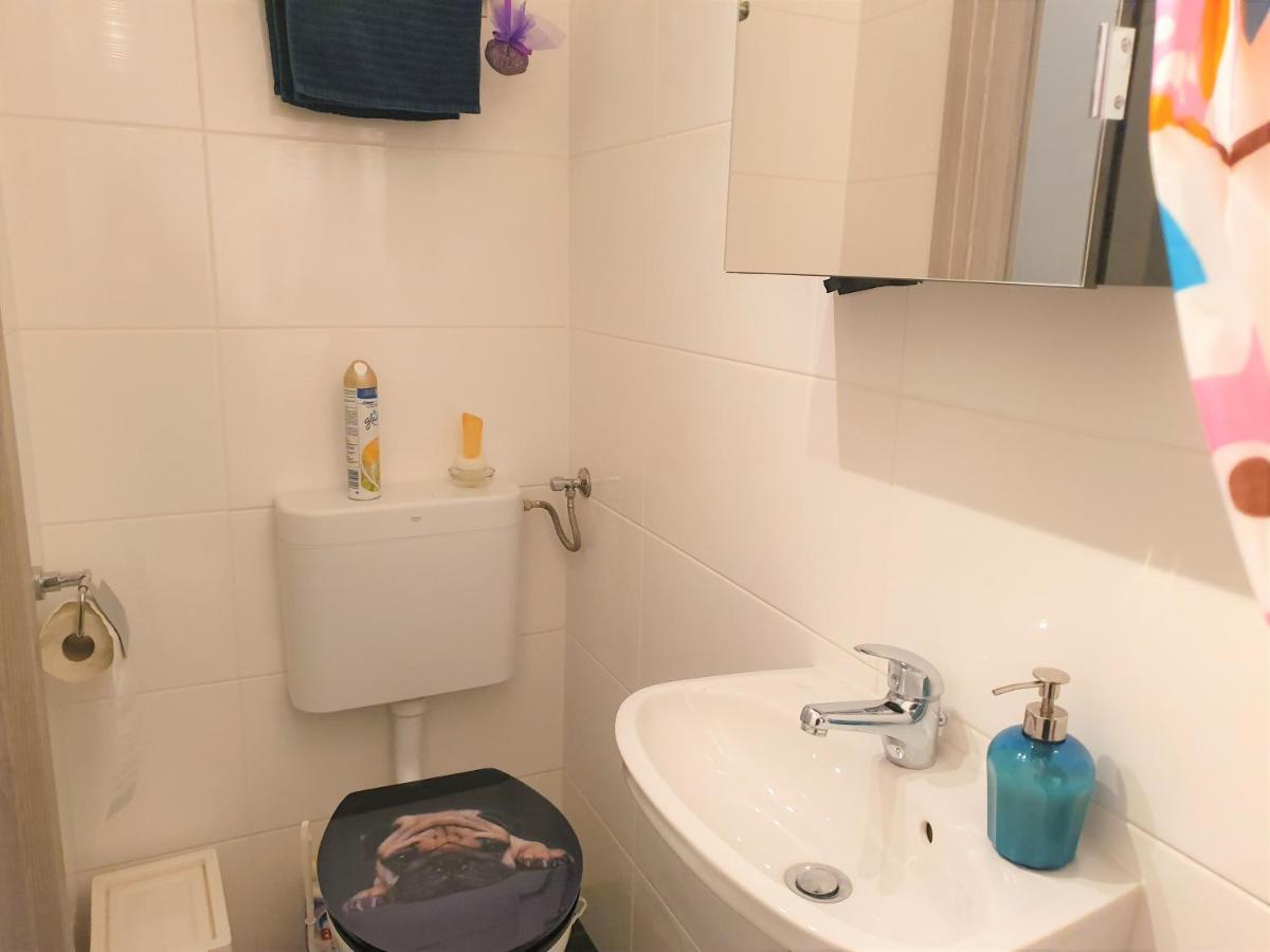 Msq Diana Vienna - 10 Min From City Center - Free Coffee And Tea - High Speed Internet Luaran gambar