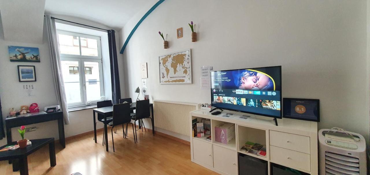 Msq Diana Vienna - 10 Min From City Center - Free Coffee And Tea - High Speed Internet Luaran gambar