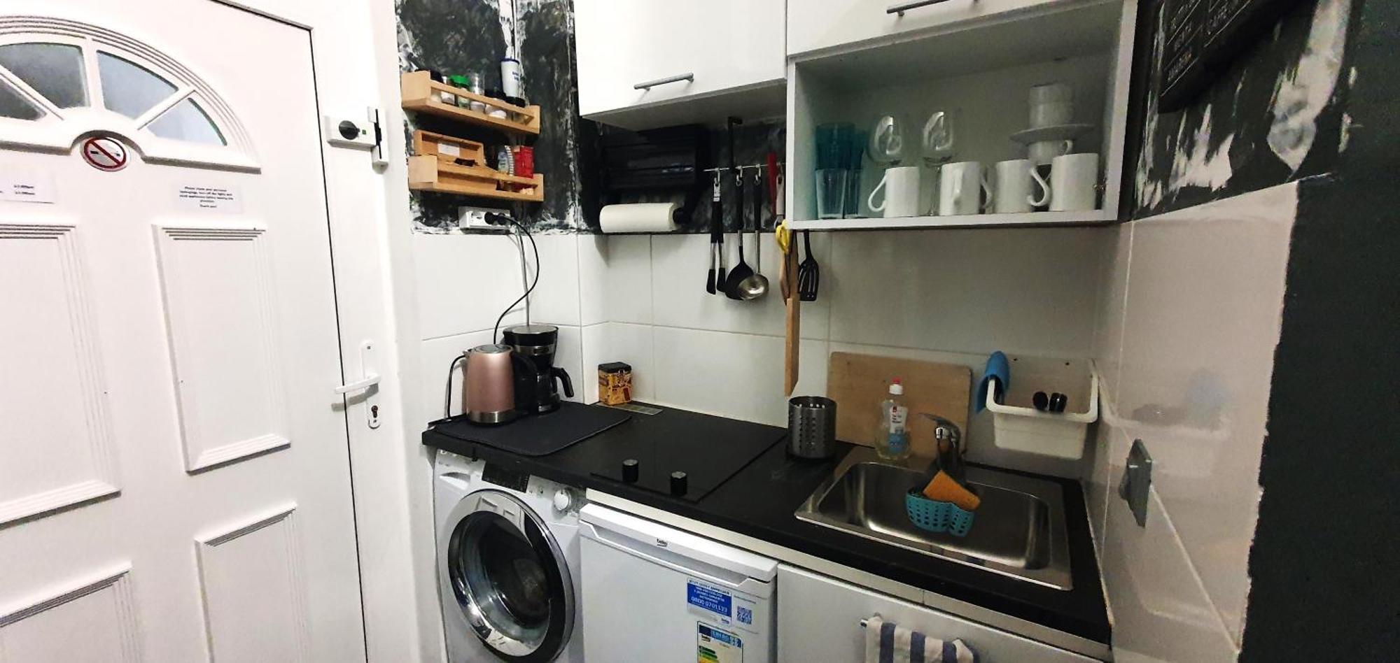 Msq Diana Vienna - 10 Min From City Center - Free Coffee And Tea - High Speed Internet Luaran gambar